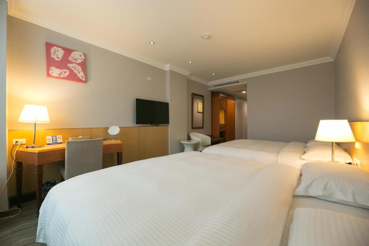Jiaoxi-The Riverside Hotel Buitenkant foto